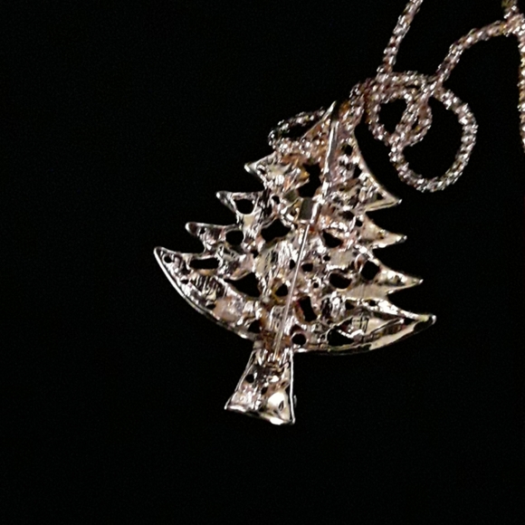 CRYSTAL CHRISTMAS TREE NECKLACE - Picture 4 of 5